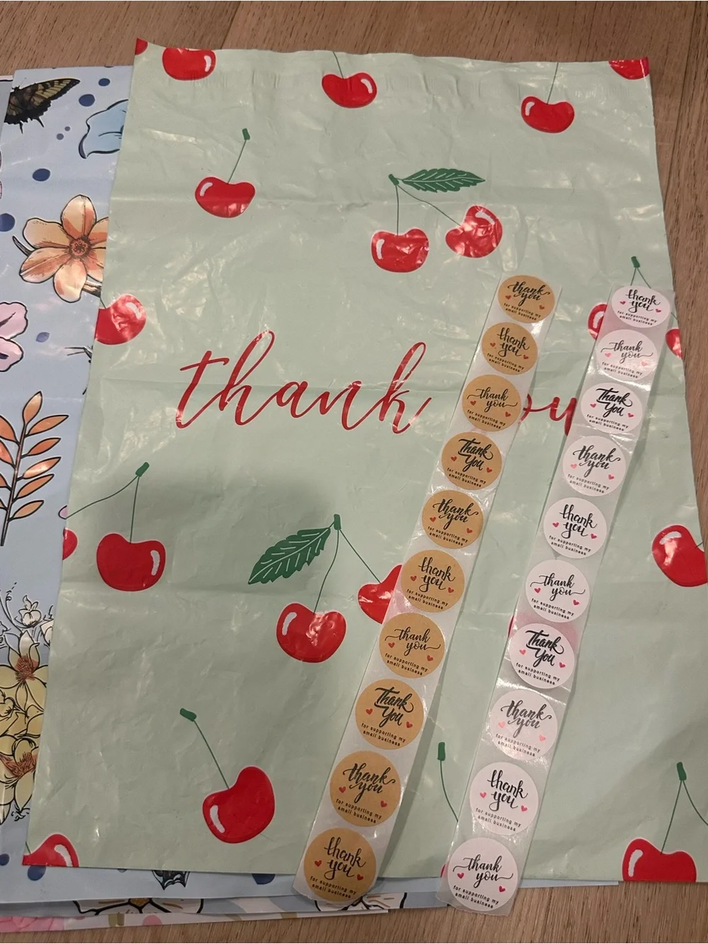 N/A includes favors cherry